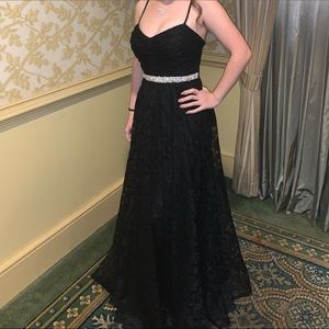Black prom dress